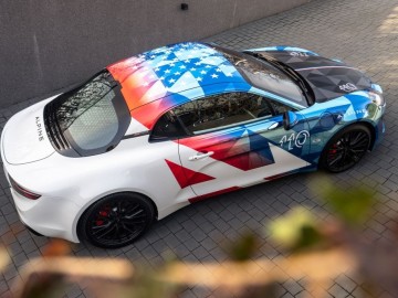 Alpine A110 w unikalnym malowaniu